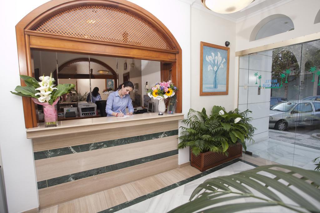 Hotel Bajamar Centro Nerja Exterior foto